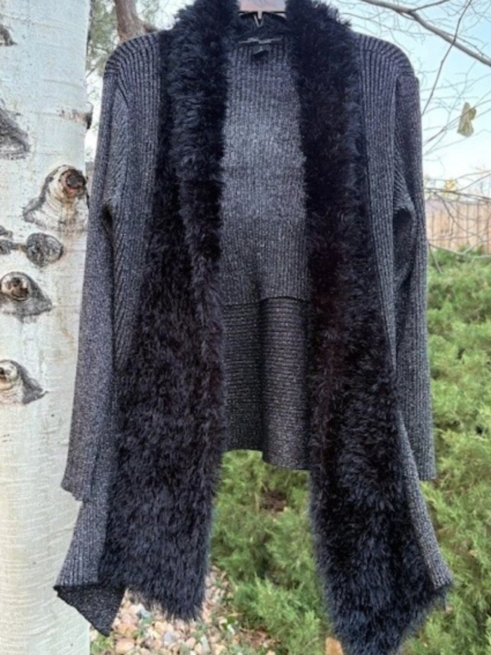 Black and silver waterfall cardigan faux fur neck sz S